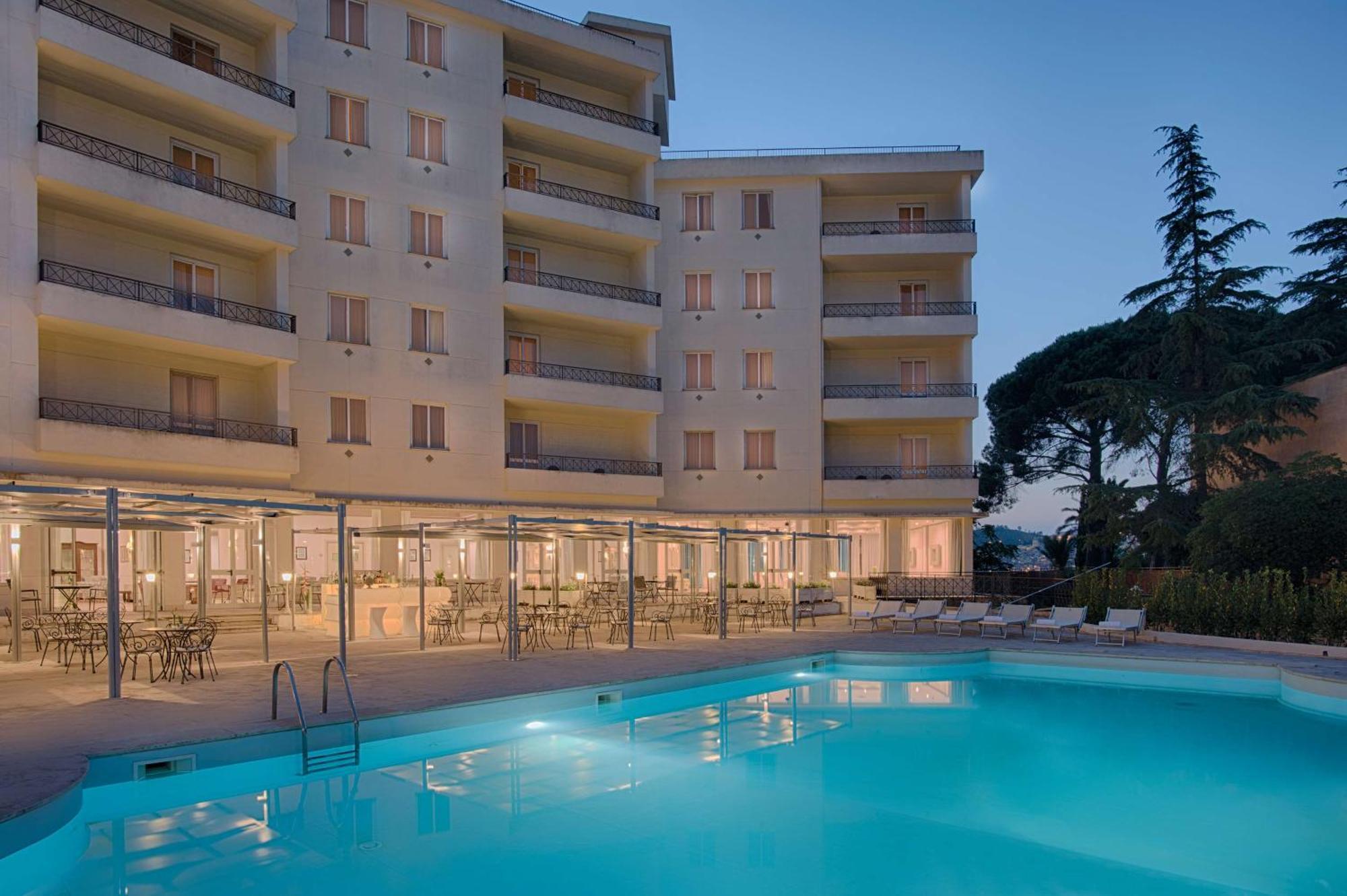 Nh San Mauro Hotel Caltagirone