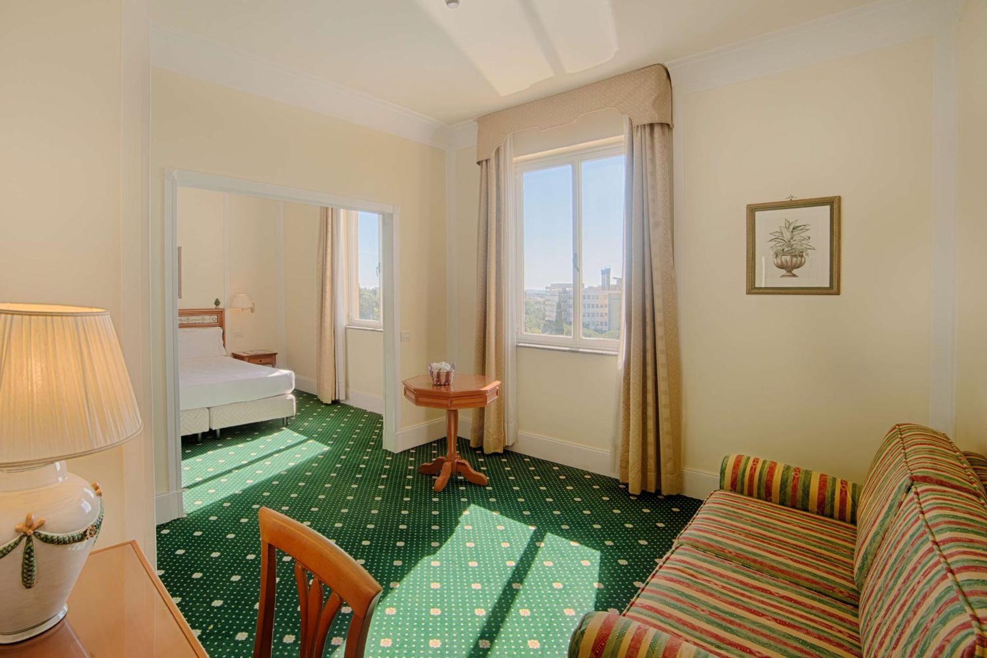 Hotel Nh San Mauro 4*