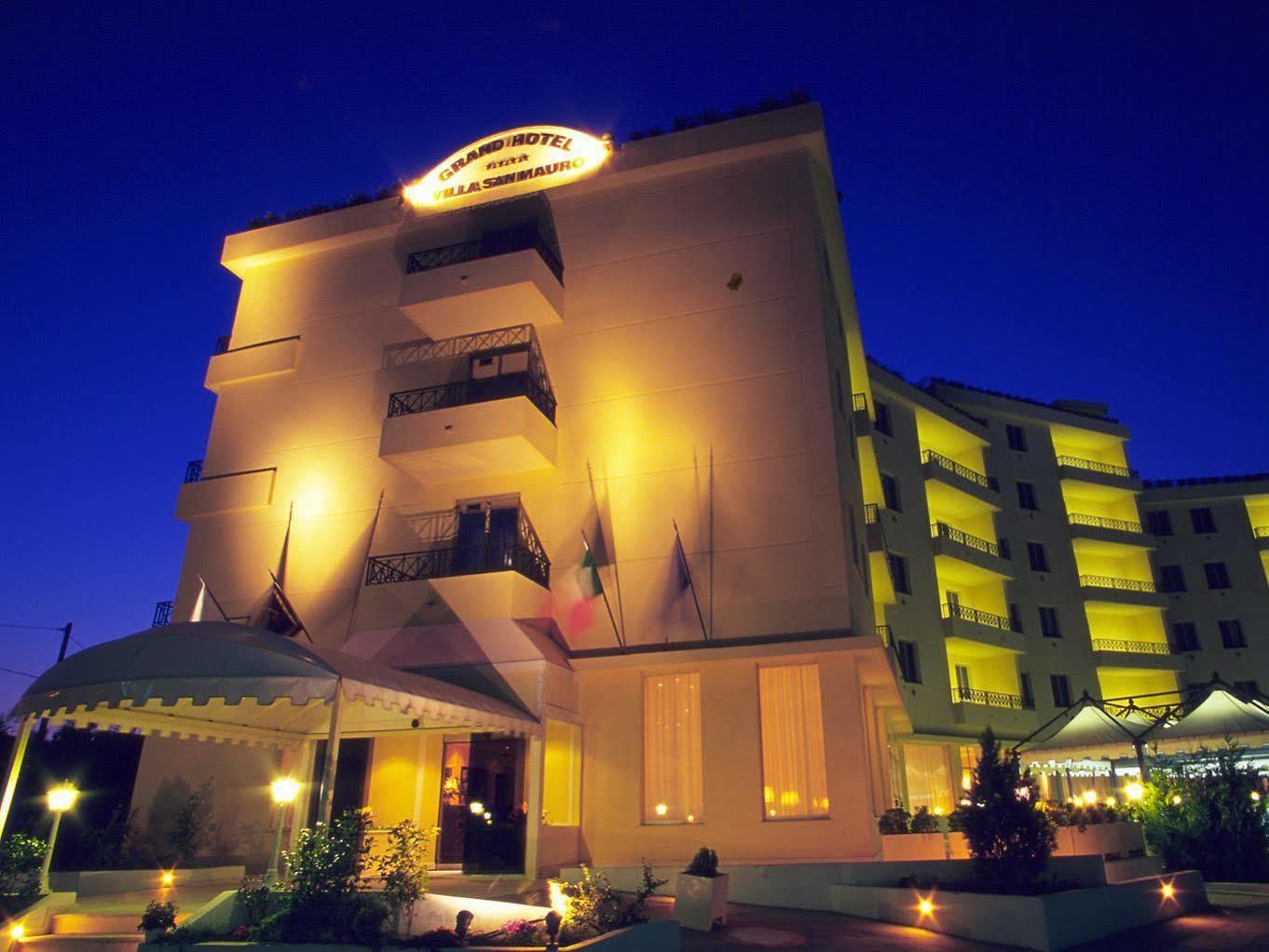 Nh San Mauro Hotel Caltagirone