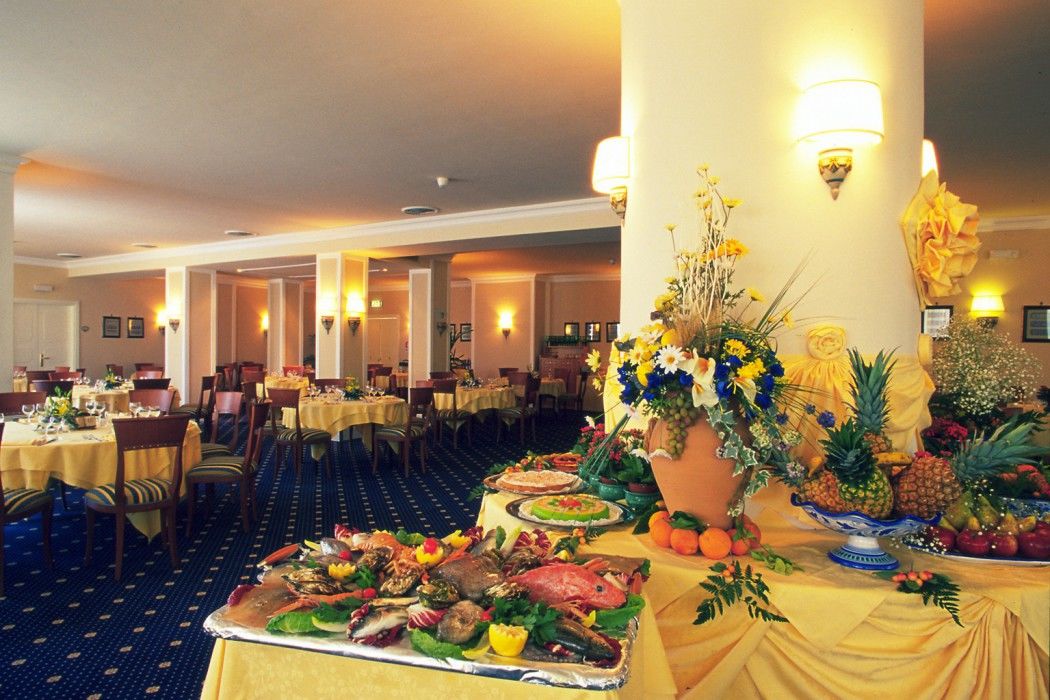 Hotel Nh San Mauro
